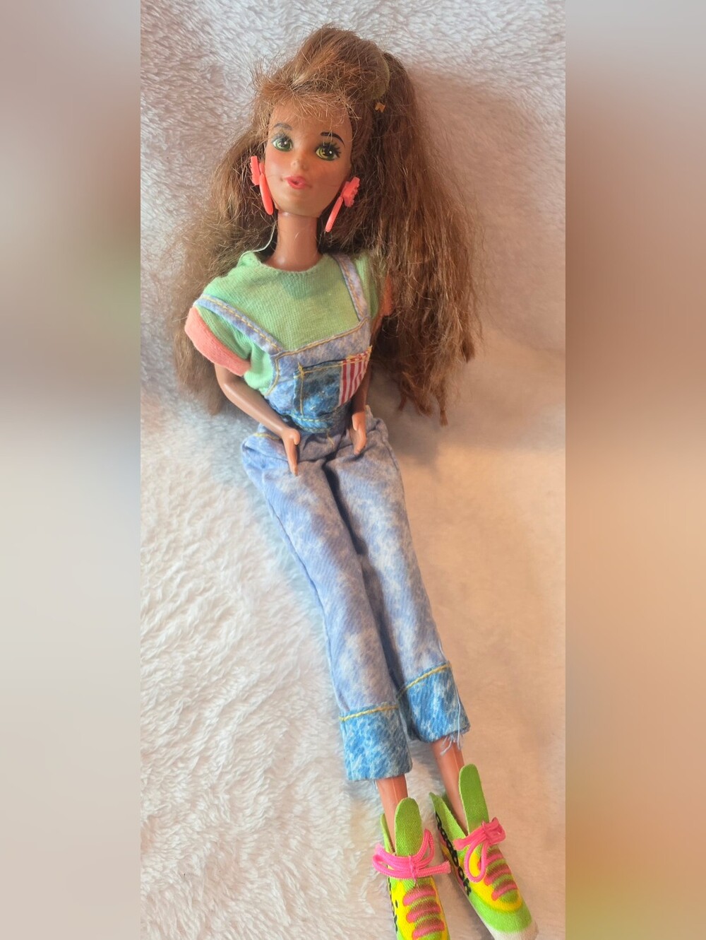 Mattel 1988 Doll with Outfit & Shoes